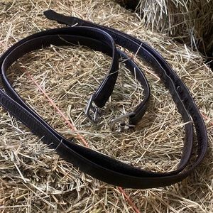 Stubben lined stirrup leathers 53”